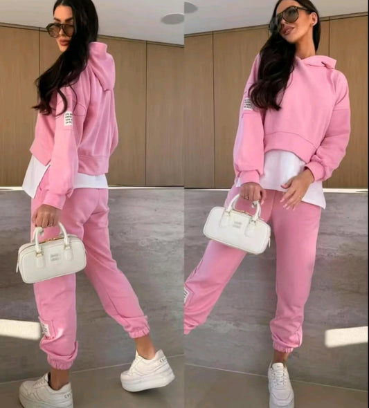 💜 Lässiger Sweatshirt-Anzug mit Kapuze und Patchwork für Damen✈️Kostenloser Versand✈️