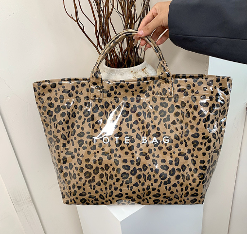 💥Heißer Verkauf 50% Rabatt💥Damen Retro Letters Print Tote Bag🩷