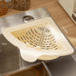 🔥Solange der Vorrat reicht 50 % Rabatt!🎉Magnetic Suction Space-Saving Corner Sink Strainer